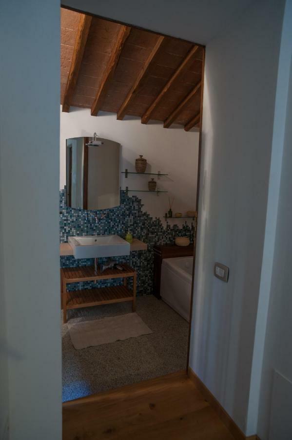 ソヴィチッレ Casa Viale Dei Cipressiヴィラ エクステリア 写真